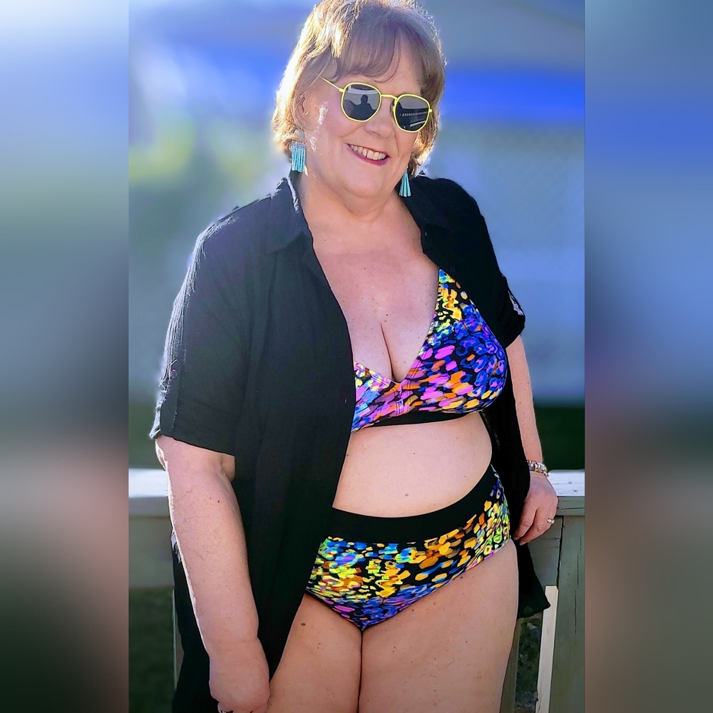 NEW NWT MeetCurve Plus Size Black Button Front Swim Shirt Beach Coverup Sz 4XL